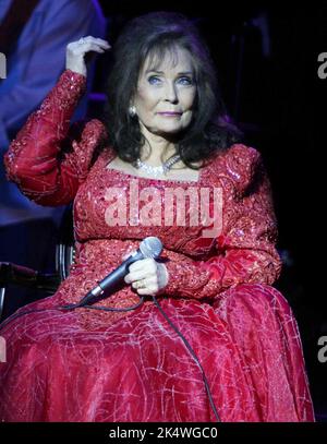 **DATEI FOTO** Loretta Lynn ist verstorben. Loretta Lynn, 2009, Foto von John Barrett/PHOTOlink/MediaPunch Stockfoto