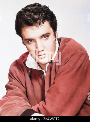 Porträt von Elvis Presley. Jailhouse Rock (MGM, 1957). Publicity Still. Eingefärbt. Stockfoto