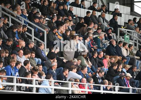 Roeselare, Belgien. 04.. Oktober 2022. Fans und Fans während eines Fußballspiels zwischen den Jugendmannschaften des Club Brugge KV und Atletico Madrid während des dritten Spieltages in der Gruppe B in der UEFA YOUTH League für die Saison 2022-2023, am Dienstag, den 4. Oktober 2022 in Roeselare, Belgien. Kredit: David Catry/Alamy Live Nachrichten Stockfoto