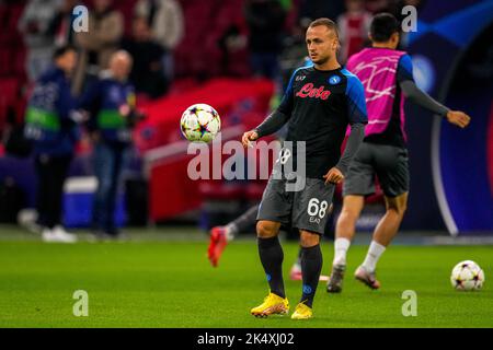 AMSTERDAM, NIEDERLANDE - 4. OKTOBER: Stanislav Lobotka aus Neapel vor dem UEFA Champions League-Spiel zwischen Ajax und Napoli in der Johan Cruijff Arena am 4. Oktober 2022 in Amsterdam, Niederlande (Foto von Patrick Goosen/Orange Picics) Credit: Orange Pics BV/Alamy Live News Stockfoto