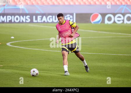 Sevilla, Spanien. 04. Oktober 2022. Jude Bellingham aus Dortmund bei einem letzten Training vor dem UEFA Champions League-Spiel zwischen dem FC Sevilla und Dortmund im Estadio Ramon Sanchez Pizjuan in Sevilla. (Foto: Gonzales Photo/Alamy Live News Stockfoto