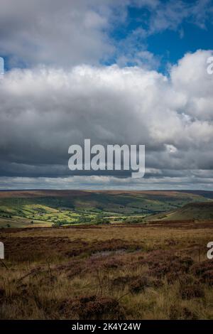 Die North York Moors in der Nähe von Castleton, North Yorkshire, Großbritannien Stockfoto