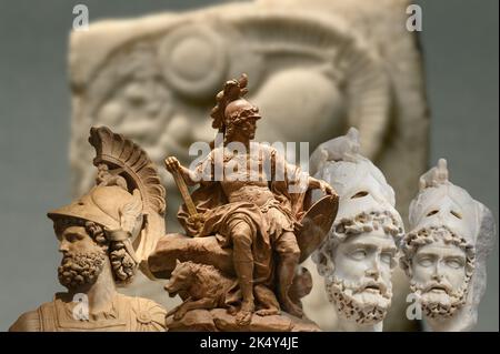 Darstellung authentischer Statuen des antiken Roms des Mars, des Gottes des Krieges Stockfoto