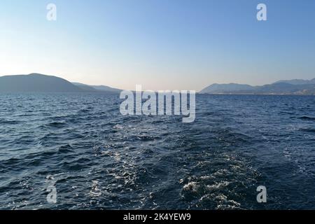 Lefkada Insel mit dem Segelboot verlassen und nach Preveza fahren. Stockfoto