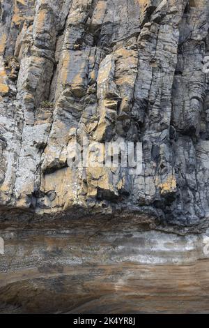 Felsformation am Seal Rock State Park Strand in der Nähe von Newport, Oregon. Stockfoto