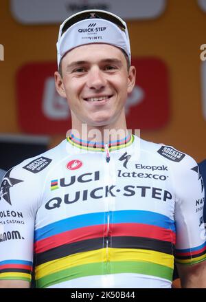 Remco Evenepoel von Belgien während des Radrennens Binche - Chimay - Binche 2022, Memorial Frank Vandenbrouck am 4. Oktober 2022 in Binche, Belgien - Foto Laurent Lairys / DPPI Stockfoto