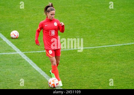 ZEIST, NIEDERLANDE - 5. OKTOBER: Marisa Olislagers aus den Niederlanden während einer Trainingsveranstaltung der niederländischen Fußballmannschaft der Frauen auf dem KNVB Campus am 5. Oktober 2022 in Zeist, Niederlande (Foto: Jeroen Meuwsen/Orange Picles) Stockfoto