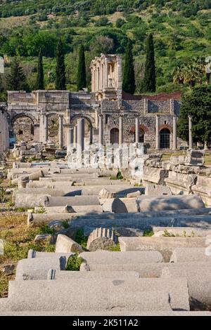 Tetragonos Agora (quadratischer Markt) oder kommerzielle Agora , Archäologische Stätte von Ephesus, Selcuk, Türkei Stockfoto