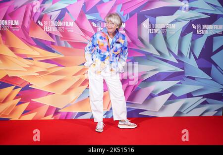 Emma Thompson bei einer Fotoausstellung für Roald Dahls Matilda im Mayfair Hotel in London während des BFI London Film Festival. Bilddatum: Mittwoch, 5. Oktober 2022. Stockfoto