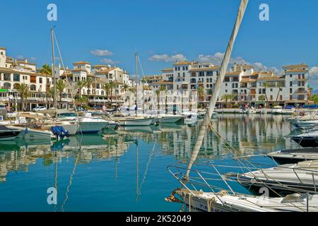 Puerto de la Duquesa, Provinz Malaga an der Costa del Sol, Andalusien, Spanien. Stockfoto