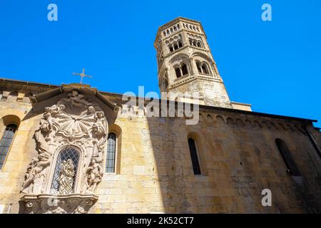 Romanische Nolare achteckigen Turm der Kirche von San Donato, Genua Altstadt. Genua, Hauptstadt der Region Ligurien, Italien. Stockfoto