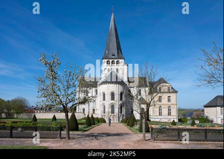 Frankreich, seine-Maritime (76), Saint-Martin-de-Boscherville, Saint-Georges de Boscherville Abtei aus dem zwölften Jahrhundert und die Gärten Stockfoto