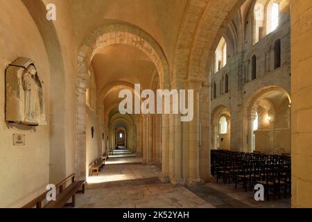 Frankreich, Manche, Halbinsel Cotentin, Lessay, Abtei Sainte Trinite aus dem 11.. Jahrhundert Stockfoto