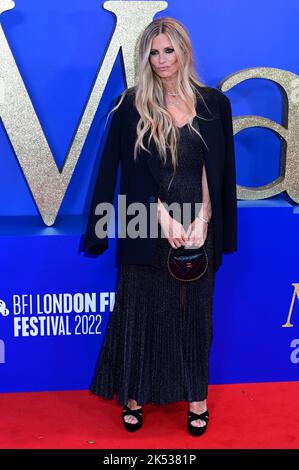 London, UK , 05/10/2022, Laura Bailey kommt zu den Darstellern und Filmemacher nehmen an der Pressekonferenz des BFI London Film Festival für Roald Dahls Matilda The Musical Teil, die von Sony Picters in Kinos in ganz Großbritannien und Irland vom 25.. November bis 5.. Oktober 2022 in London, Großbritannien, veröffentlicht wurde. Stockfoto