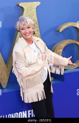 Emma Thompson, Schauspieler und Filmemacher nehmen an der Weltpremiere von Roald Dahls Matilda the Musical Teil, die von Sony Pictures in Kinos in ganz Großbritannien und veröffentlicht wurde Stockfoto