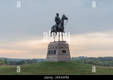 General Meade an einem regnerischen Sonntagmorgen, Gettysburg National Military Park, Pennsylvania USA, Gettysburg, Pennsylvania Stockfoto