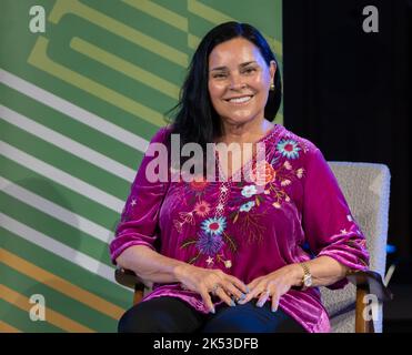 Die Outlander-Autorin Diana Gabaldon beim Edinburgh International Book Festival, Schottland, Großbritannien Stockfoto