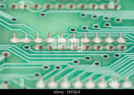 Grüne Platine des 1982 Sinclair ZX Spectrum [Ausgabe zwei 16k]. Für frühe Computer. Heimcomputer, beliebte Elektronik, britische Computer. Stockfoto