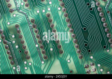 Grüne Platine des 1982 Sinclair ZX Spectrum [Ausgabe zwei 16k]. Für frühe Computer. Heimcomputer, beliebte Elektronik, britische Computer. Stockfoto