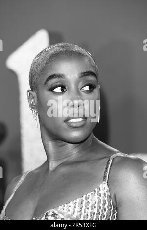 Lashana Lynch nimmt an der Weltpremiere von Roald Dahls Matilda the Musical Teil, die Sony Picturs am 25.. November in Kinos in ganz Großbritannien und Irland veröffentlicht hat. Die Premiere war auch die Eröffnungsnacht des jährlichen BFI London Film Festival. Stockfoto