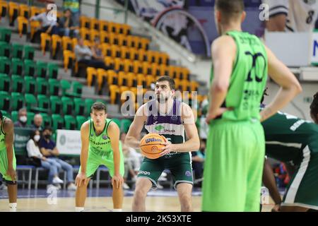 Sassari, Italien. 05. Oktober 2022. David Kravish (Unicaja Malaga) während Dinamo BDS Sassari gegen Unicaja, Champions League Basketballspiel in Sassari, Italien, Oktober 05 2022 Quelle: Independent Fotoagentur/Alamy Live News Stockfoto