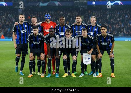 Manchester, Großbritannien. 05. Oktober 2022. Der FC Kopenhagen ist vor dem UEFA Champions League Group G-Spiel zwischen Manchester City und dem FC Kopenhagen am 5. 2022. Oktober im Etihad Stadium in Manchester, England, vertreten. (Foto von Daniel Chesterton/phcimages.com) Quelle: PHC Images/Alamy Live News Stockfoto