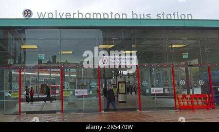 Busbahnhof und Verkehrsknotenpunkt Wolverhampton, West Midlands, England, Großbritannien, WV1 1LD Stockfoto