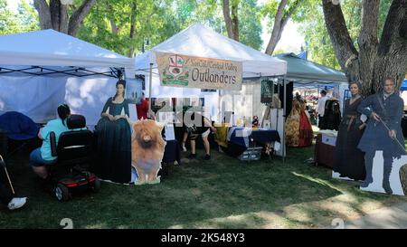 NorCal/Central Valley Outlanders Stand auf dem Scottish Highland Gathering and Games 156., das im September 2022 in Alameda County, Kalifornien, gefeiert wurde. Stockfoto