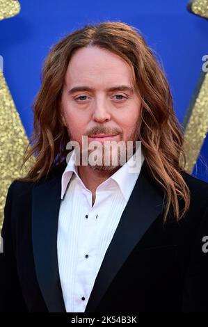 London, UK , 05/10/2022, Tim Minchin kommt zu den Darstellern und Filmemacher nehmen an der Pressekonferenz des BFI London Film Festival für Roald Dahls Matilda The Musical Teil, die von Sony Picters in Kinos in ganz Großbritannien und Irland vom 25.. November bis 5.. Oktober 2022 in London, Großbritannien, veröffentlicht wurde. Stockfoto