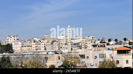 Blick auf ein palästinensisches Dorf in der Nähe von Ramallah, Westjordanland, Palästina. Stockfoto