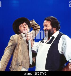 Disco, Musiksendung, Deutschland 1971 - 1982, Moderation Ilja Richter mit Schauspieler Bud Spencer in einem Sketch, Deutschland 1978. Stockfoto