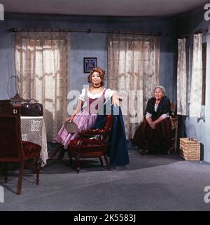 Don Pasquale, Oper von Gaetano Donizetti, Deutschland 1972, Regie: Axel Corti, Darsteller: Reri Grist, Flory Jacoby Stockfoto