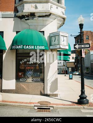 Pfand Shop vintage Signs, Pawtucket, Rhode Island Stockfoto