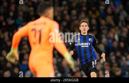 5. Oktober 2022: Ãsak Bergmann JÃ³hannesson (FC Kopenhagen) schaut während Manchester City und FC Kopenhagen im City of Manchester Stadium, Manchester, England, an. Ulrik Pedersen/CSM. Stockfoto