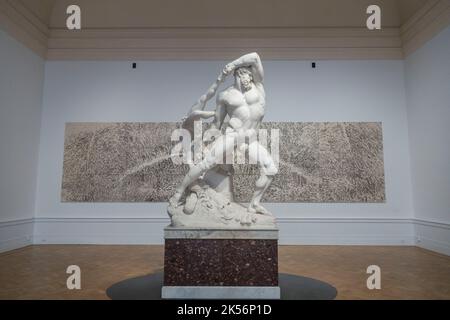 National Galler of Modern Art, Galleria Nazionale Arte Moderna in Rom, Italien - Canova Statue Herkules und Lichas, 1795 Stockfoto
