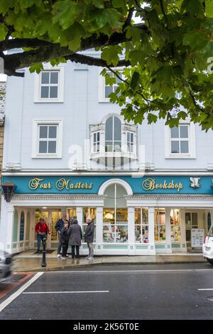 Fassade des Buchladens Four Masters in Donegal Town, County Donegal, Irland Stockfoto