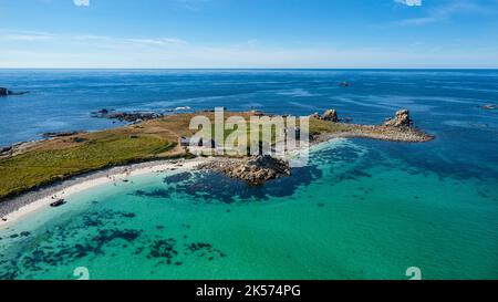 Frankreich, Finistere, Pays des Abers, Legendes Coast (cote des Légendes), Lilia Archipel, Plouguerneau, Stagadon Island am Eingang zu aber Wrac'h (Luftaufnahme) Stockfoto