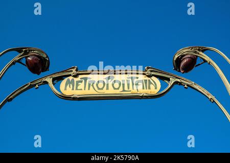 Frankreich, Paris, Montmartre, U-Bahnstation Anvers, Guimard-Stil Stockfoto