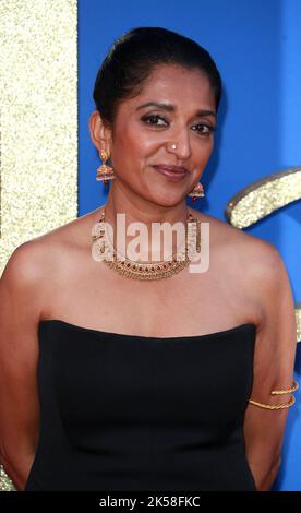 Sindhu Vee besucht Roald Dahls 'Matilda the Musical'-Uraufführung in der Royal Festival Hall in London, England. Stockfoto