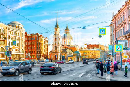 Sankt Petersburg Russland die Kreuzung der Fontanka-Uferstraße und der Belinsky-Straße Stockfoto