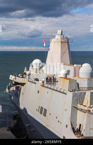 USS Arlington, Visby Port, Gotland, Schweden Stockfoto