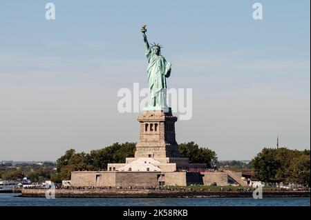 New York, Usa. 06. Oktober 2022. Die Freiheitsstatue auf Liberty Island. Kredit: SOPA Images Limited/Alamy Live Nachrichten Stockfoto
