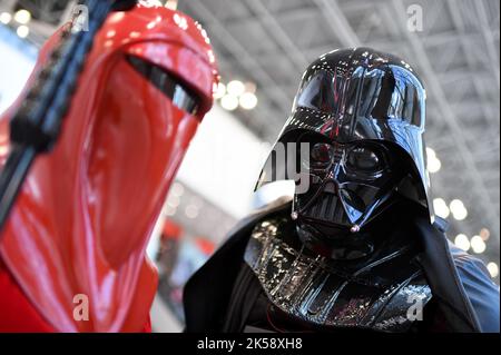 New York, USA. 06. Oktober 2022. Cosplayer nehmen an der New York Comic Con 2022 in New York, NY, 06. Oktober 2022 Teil. (Foto von Anthony Behar/Sipa USA) Quelle: SIPA USA/Alamy Live News Stockfoto