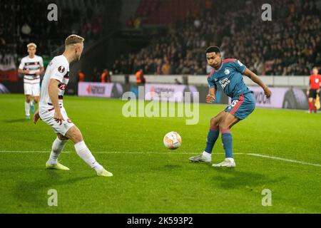 Herning, Dänemark. 06. Oktober 2022. Marcos Lopez (15) aus Feyenoord beim UEFA Europa League-Spiel zwischen dem FC Midtjylland und Feyenoord in der MCH Arena in Herning. (Foto: Gonzales Photo/Alamy Live News Stockfoto