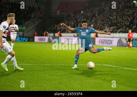 Herning, Dänemark. 06. Oktober 2022. Marcos Lopez (15) aus Feyenoord beim UEFA Europa League-Spiel zwischen dem FC Midtjylland und Feyenoord in der MCH Arena in Herning. (Foto: Gonzales Photo/Alamy Live News Stockfoto