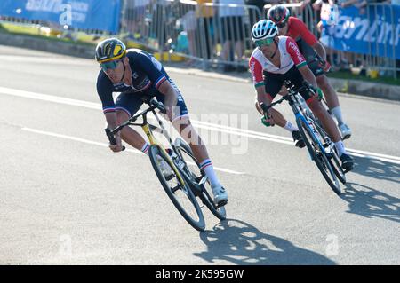 Christophe LaPorte aus Frankreich lehnt sich beim Straßenrennen der Elite der Männer, der UCI Road Cycling World Championships 2022, in die Ecke. Stockfoto