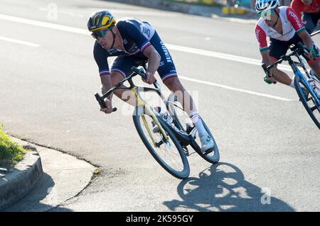 Christophe LaPorte aus Frankreich lehnt sich beim Straßenrennen der Elite der Männer, der UCI Road Cycling World Championships 2022, in die Ecke. Stockfoto