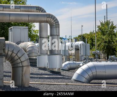 03.08.2022, Deutschland, Nordrhein-Westfalen, Werne - Kompressorstadion und Pumpstation für Erdgas. Open Grid Europe, Bahnhof Werne. Die OGE Stockfoto