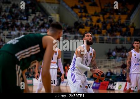 Vincent Poirier von Real Madrid in Aktion während des Euroleague Basketball-Spiels von Turkish Airlines zwischen Panathinaikos Athens BC und Real Madrid bei OA Stockfoto