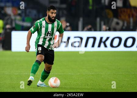 Rom, Italien. 06. Oktober 2022. Nabil Fekir (Real Betis) während des Fußballspiels der UEFA Europa League 2022-2023 zwischen AS Roma und Real Betis am 15. September 2022 im Olympiastadion in Rom. Kredit: Unabhängige Fotoagentur/Alamy Live Nachrichten Stockfoto